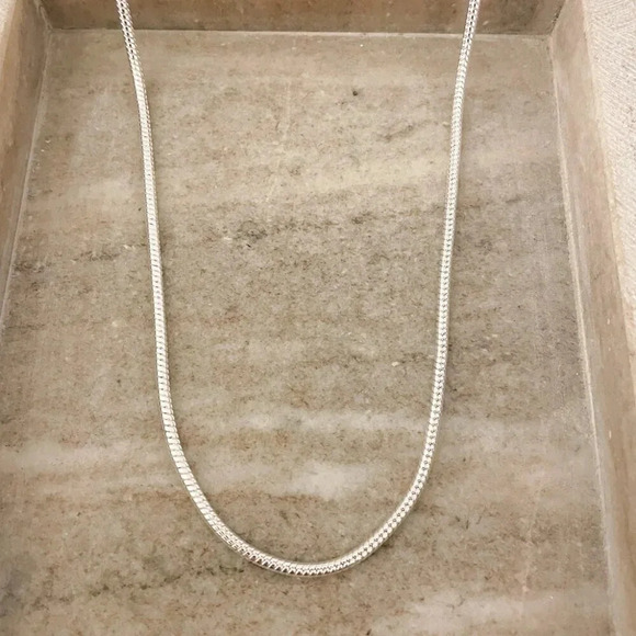 None Jewelry - Sleek Silver Herringbone Chain Necklace — Shiny Everyday Layering 19”
